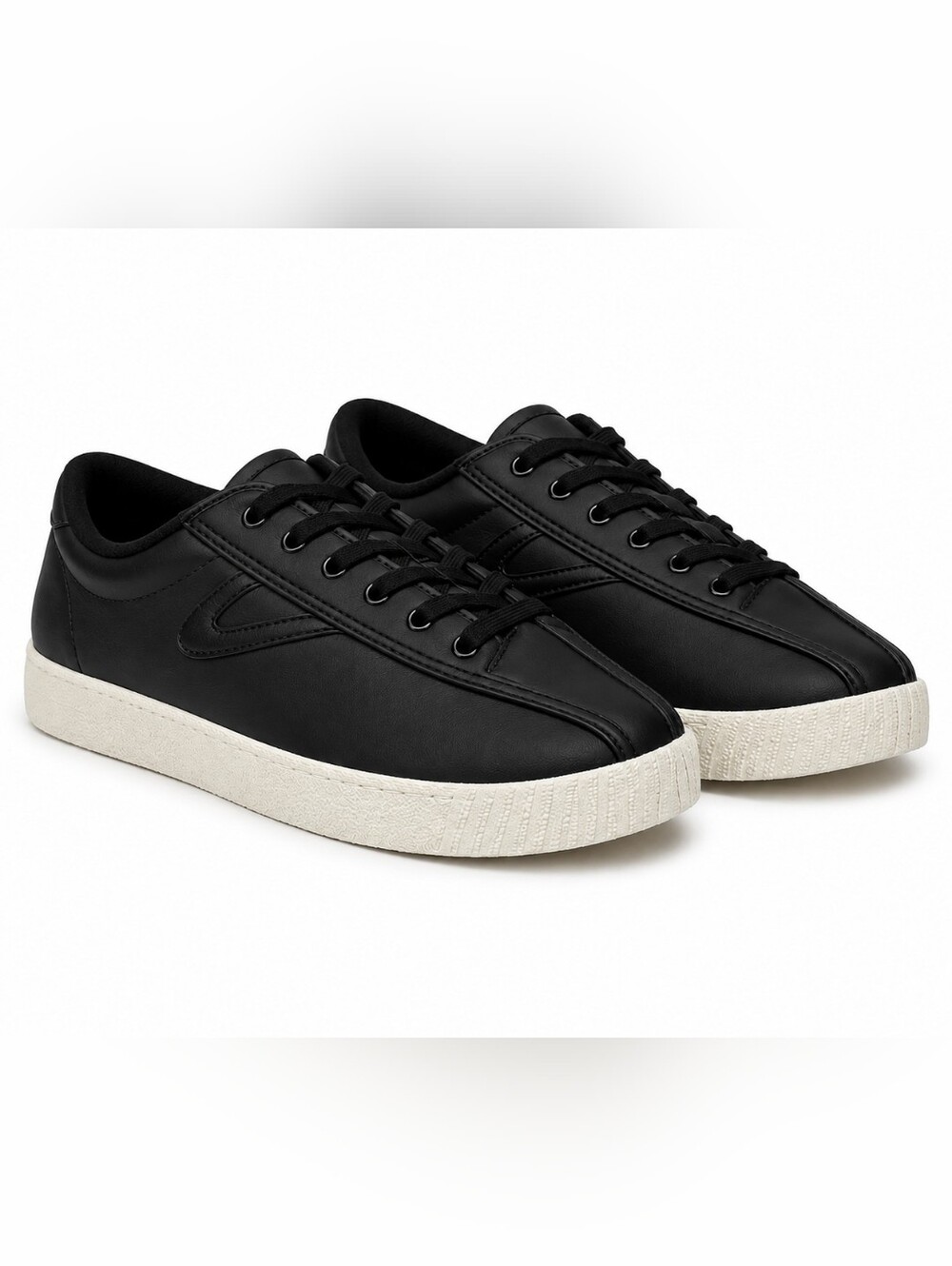 Tretorn Nylite PU Black Faux Leather Low Top Sneakers Ortholite NWT 7.5 Scandi
